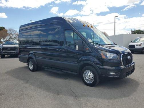 2024 Ford Transit-350 XLT