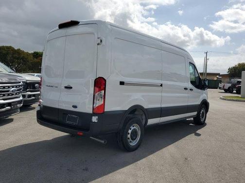 2025 Ford Transit-250 148 WB Medium Roof Cargo