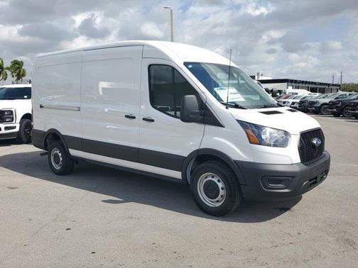 2025 Ford Transit-250 148 WB Medium Roof Cargo