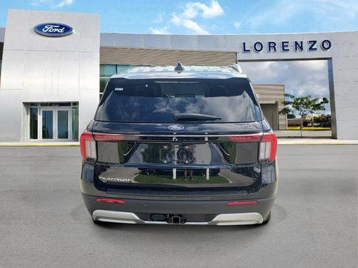 Agate Black Metallic 2027 Ford Explorer Platinum