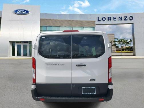 2022 Ford Transit-250