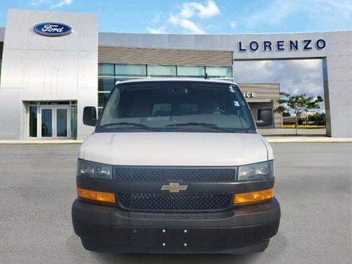 2022 Chevrolet Express 3500 LS
