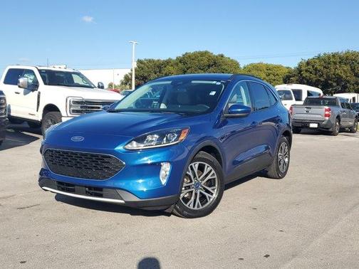 2022 Ford Escape SEL