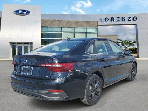 2023 Volkswagen Jetta 1.5T SE