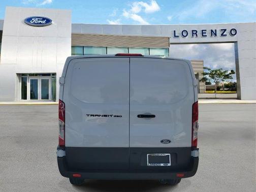 2026 Ford Transit-250 