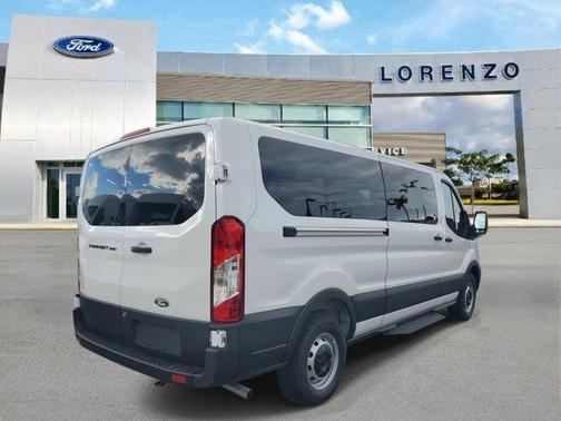 2026 Ford Transit-350 XL