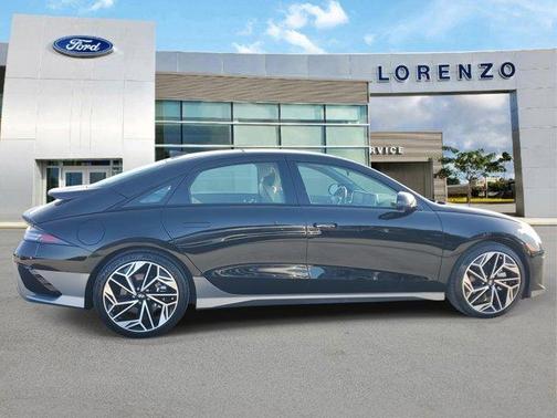 2023 Hyundai IONIQ 6 Limited