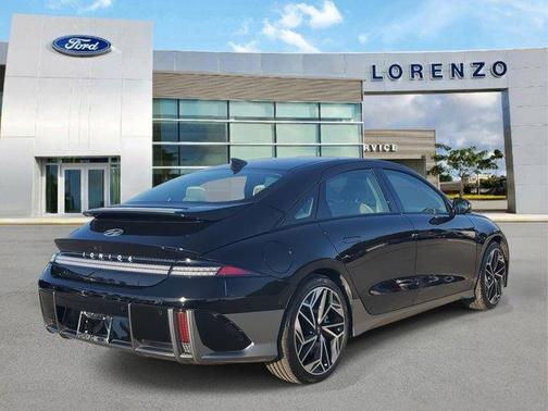 2023 Hyundai IONIQ 6 Limited