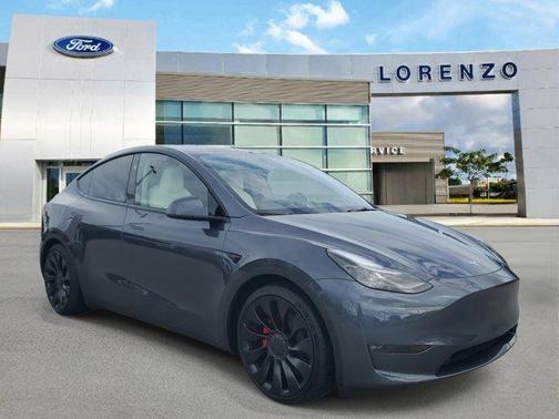2023 Tesla Model Y Performance