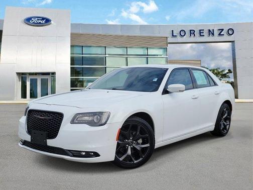 2023 Chrysler 300 S