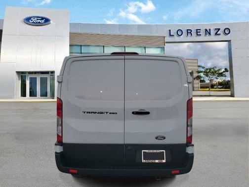 2026 Ford Transit-250 