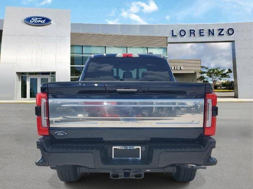 2023 Ford F-250 Platinum