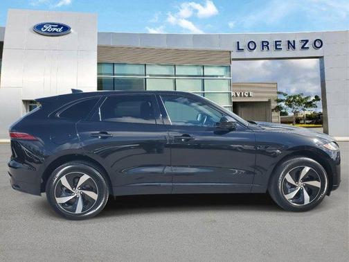 2024 Jaguar F-PACE P250 R-Dynamic S