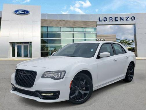 2021 Chrysler 300 S