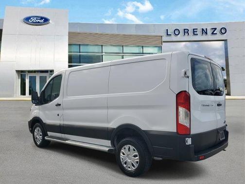 2024 Ford Transit-250 