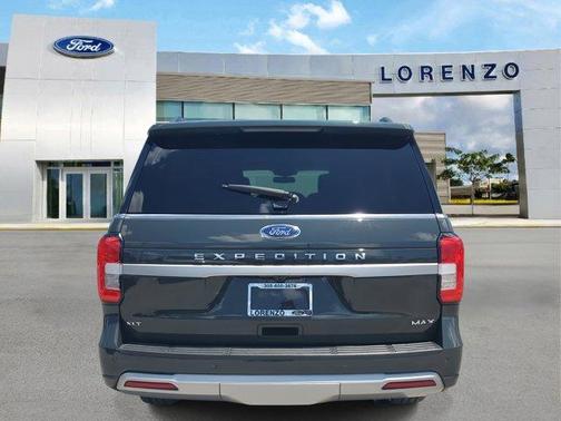 2023 Ford Expedition Max XLT