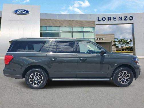 2023 Ford Expedition Max XLT