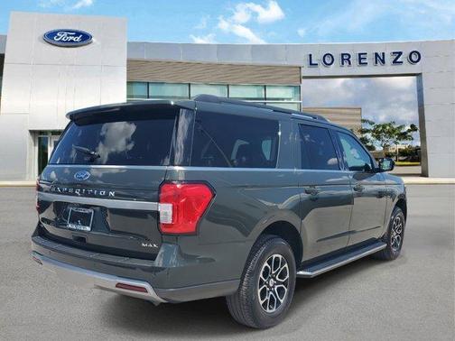 2023 Ford Expedition Max XLT