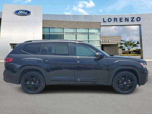 2023 Volkswagen Atlas 3.6 V6 SEL R-Line Black