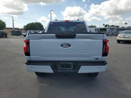 2025 Ford F-150 Lightning XLT
