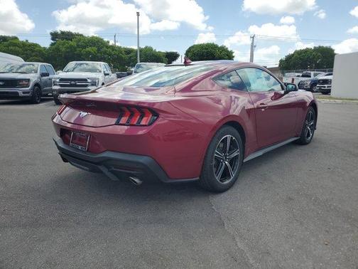 2025 Ford Mustang EcoBoost