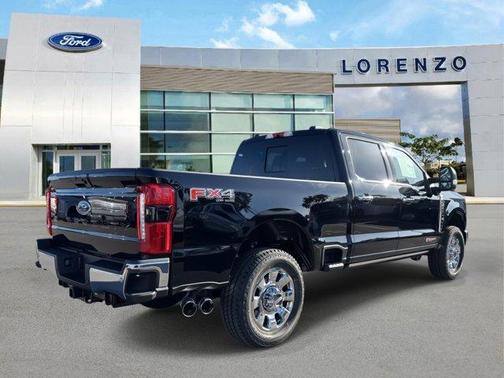 2025 Ford F-350 Lariat Super Duty