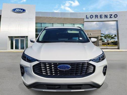 2026 Ford Escape Platinum