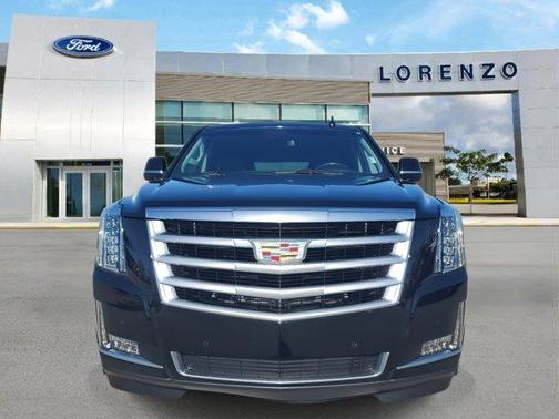 2018 Cadillac Escalade Luxury