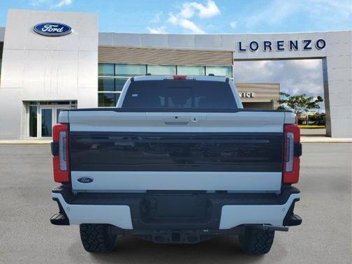 2026 Ford F-250 Platinum