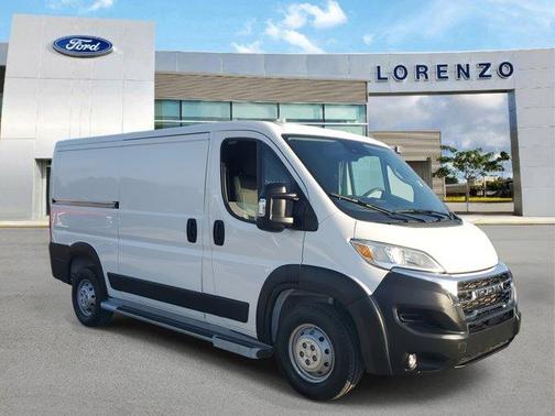 2023 RAM ProMaster 2500 Base