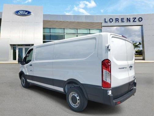 2025 Ford Transit-250