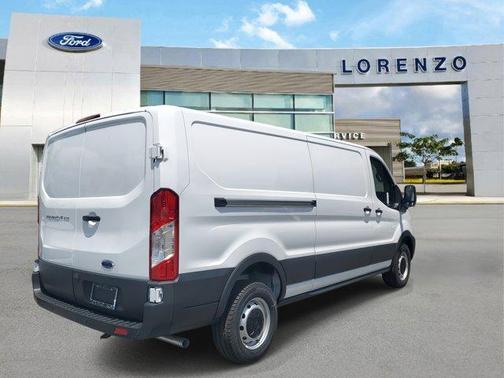 2025 Ford Transit-250