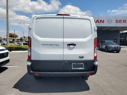 2025 Ford Transit-250
