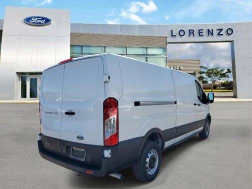 2025 Ford Transit-250