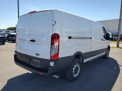 2025 Ford Transit-250