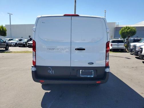 2025 Ford Transit-250