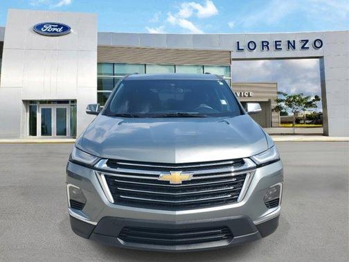 2022 Chevrolet Traverse LT Cloth
