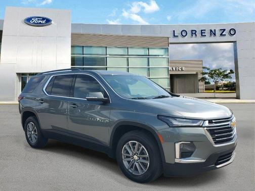 2022 Chevrolet Traverse LT Cloth