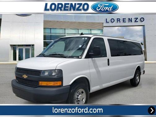 2022 Chevrolet Express 3500 LS