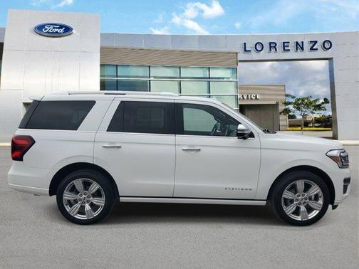 2023 Ford Expedition Platinum