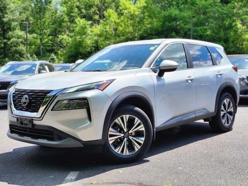 Brilliant Silver Metallic 2023 Nissan Rogue SV