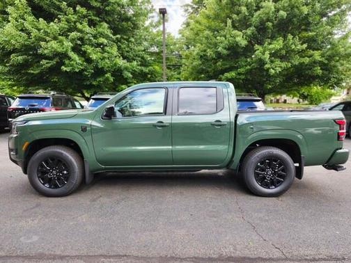 Green 2026 Nissan Frontier SV
