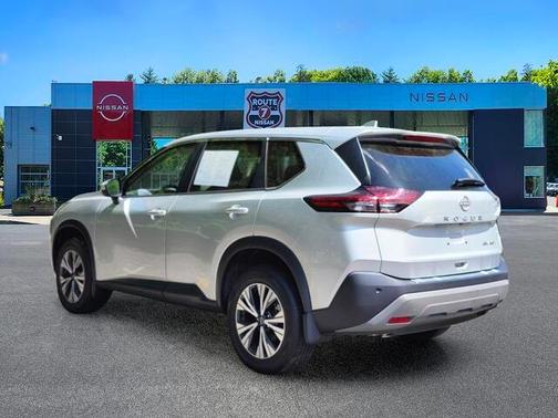 Brilliant Silver Metallic 2023 Nissan Rogue SV