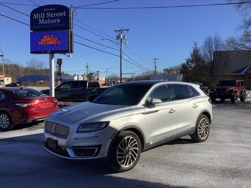 2019 Lincoln Nautilus Reserve