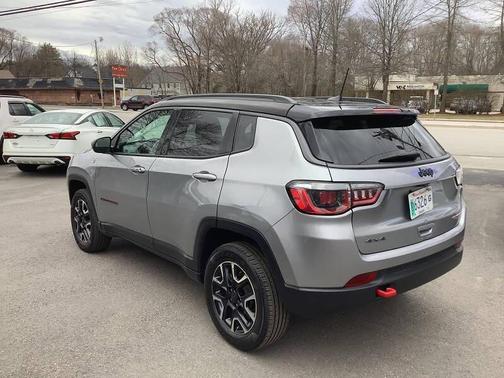 GRAY 2019 Jeep Compass Trailhawk
