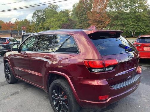 2019 Jeep Grand Cherokee Altitude