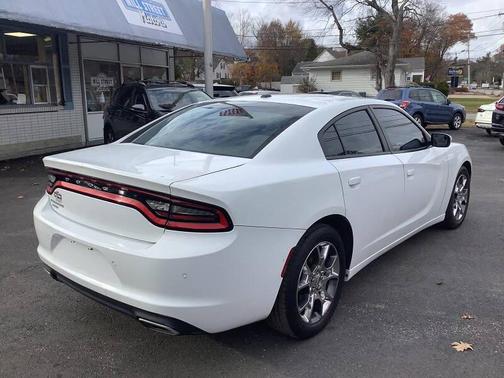 2015 Dodge Charger SE