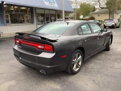 2013 Dodge Charger SXT