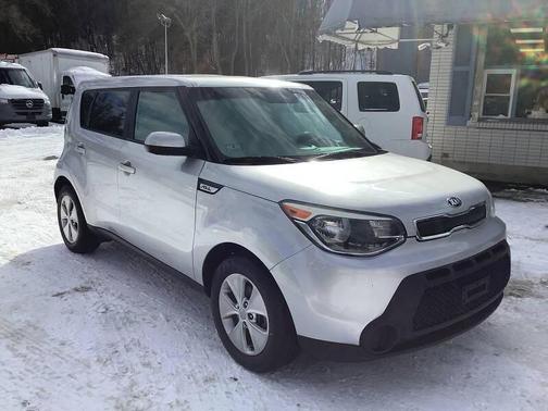 2016 Kia Soul Base
