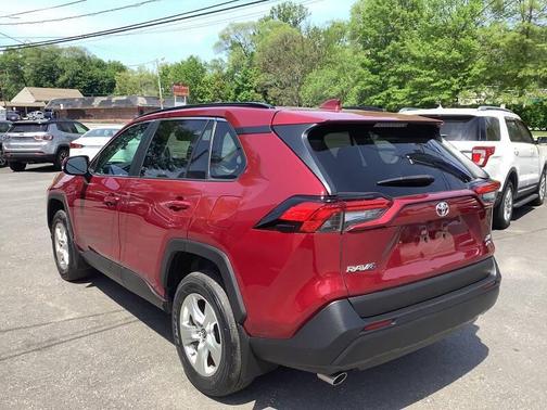 Ruby Flare Pearl 2021 Toyota RAV4 XLE